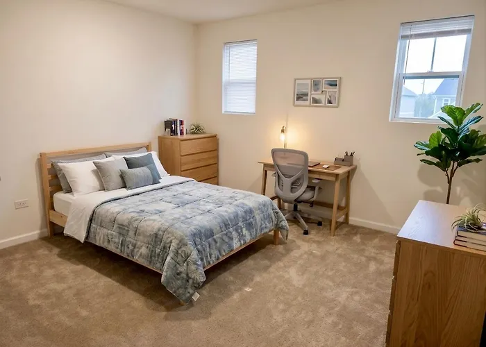 Business House In * Mundelein
